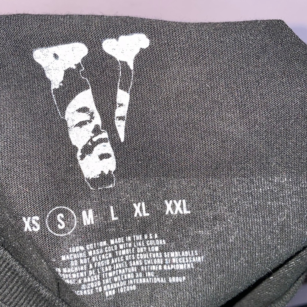 The Weeknd x Vlone After Hours Blood Drip Tee - Picture 3 of 7